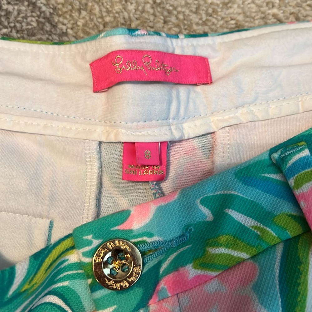 Lilly Pulitzer shorts NWOT - Picture 2 of 4